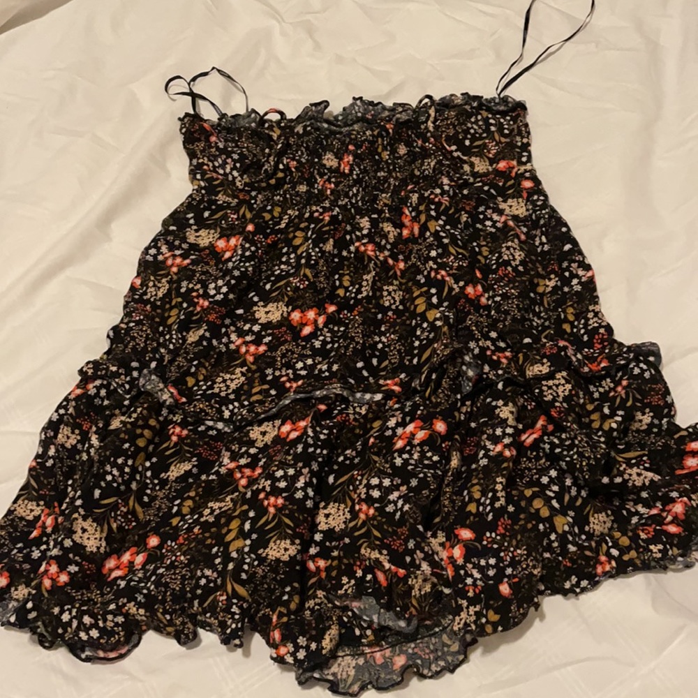 Dress - Picture 6 of 9